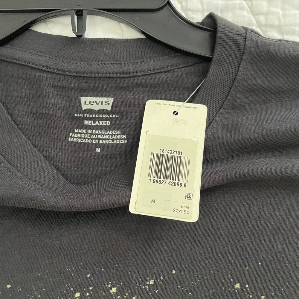 Levi's Mens Relaxed Graphic T-Shirt Charcoal Gray Cowboy Desert Western Medium